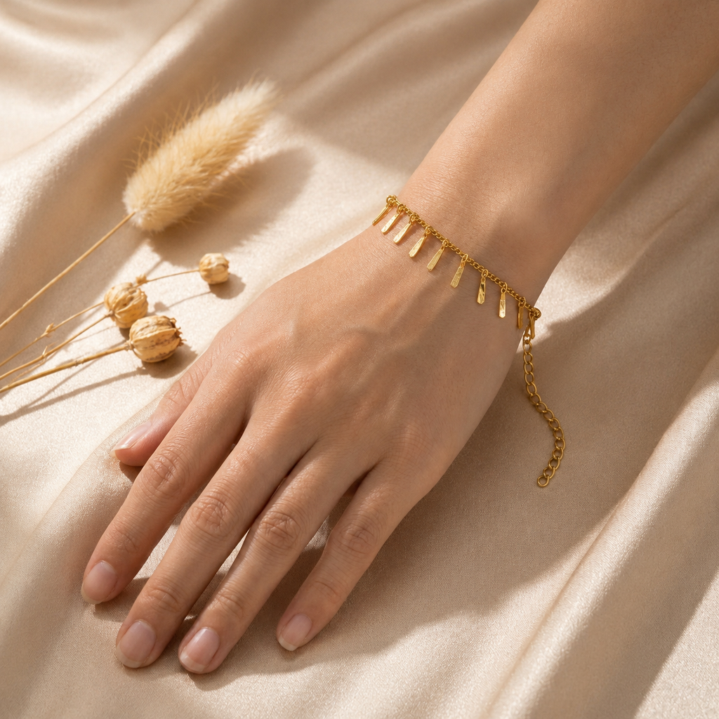 Lila Bracelet